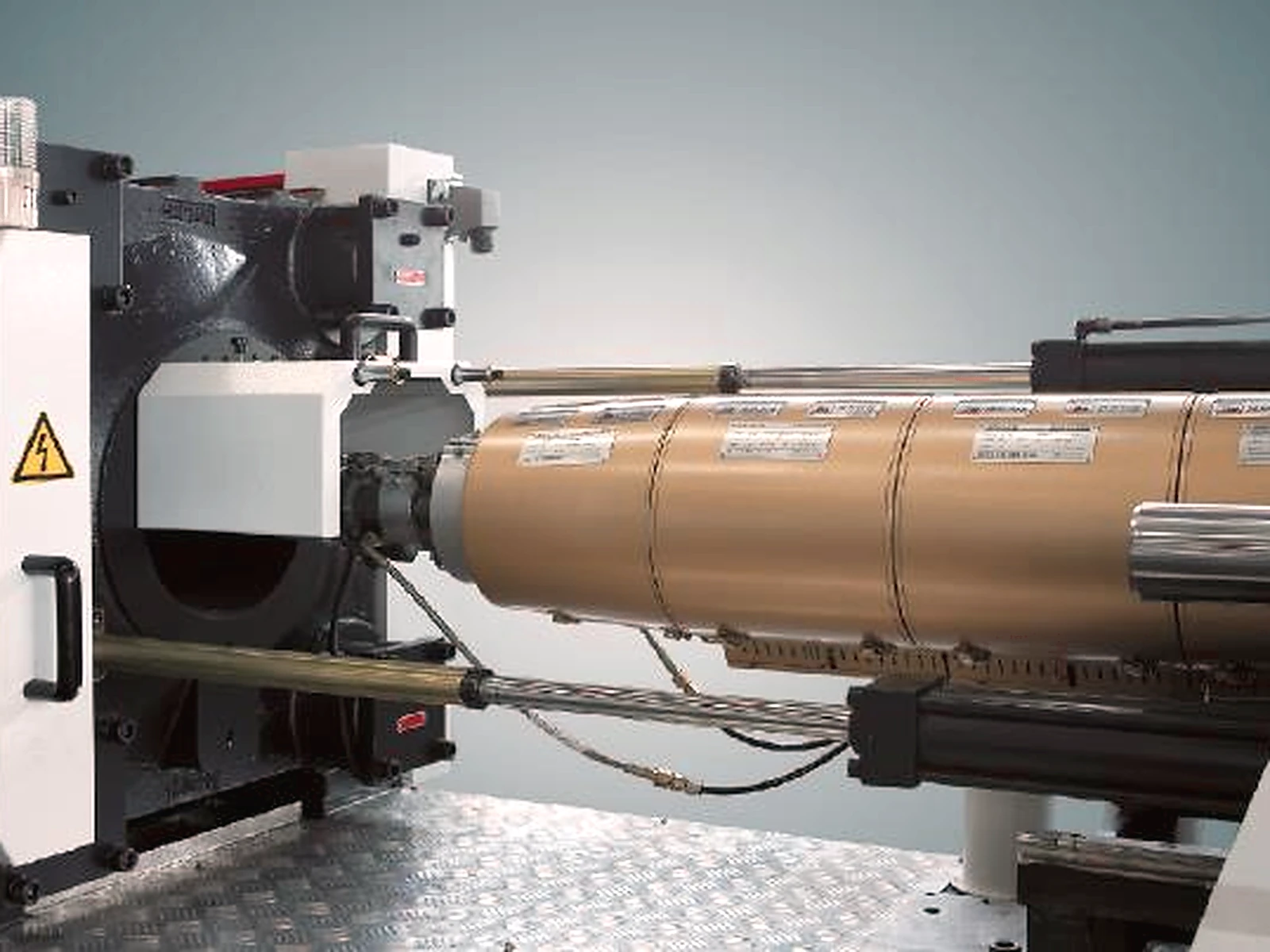 Infrared barrel heating detail on the HMD M8SII paint bucket machine